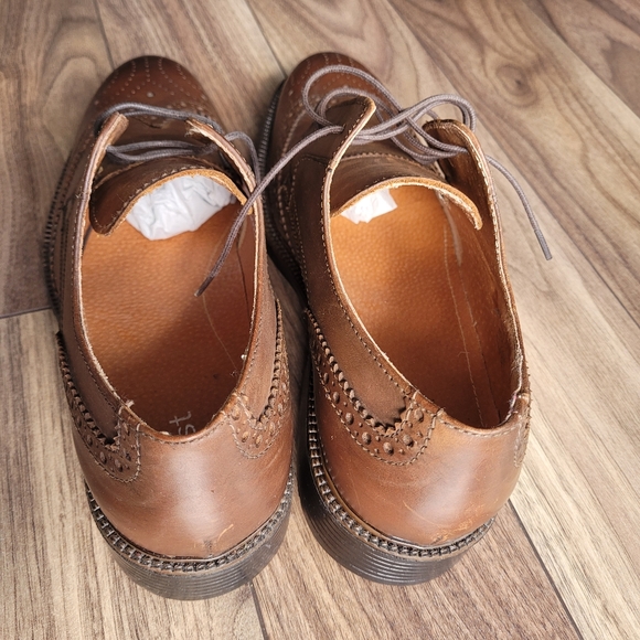 Dress shoes - Picture 4 of 5